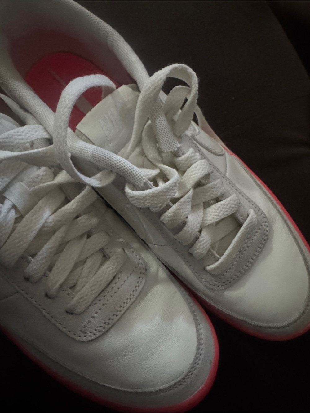 Nike Women's White and Pink Low-Top Sneakers
